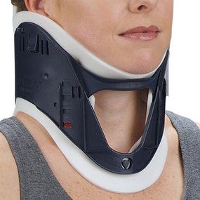 Deroyal Hospital-Grade EMT Rigid Cervical Collars - QTX400N14