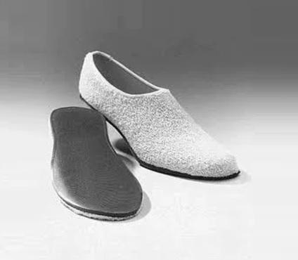 Encompass Care-Steps III Patient Safety Footwear 80328 Hard-Sole Slipper, Adult, White, Size 9 to Size 10 - MDL-ABW80328 - 48 Pair