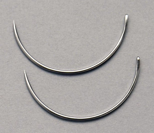 Aspen Surgical Taper Mayo Point Catgut Needle, 1.5 Circle, Light, 0.043" x 1.969" - 222201 - 144 Each