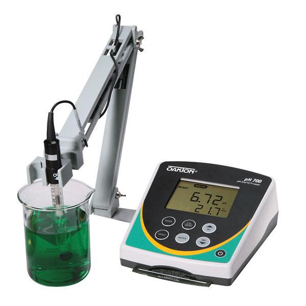 Oakton Instruments / Cole-Parmer Inst PH 700 Benchtop Meter - CPWWD3541915