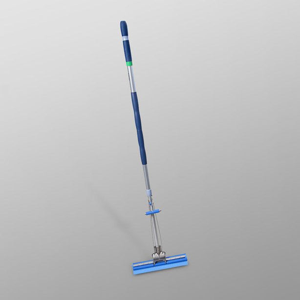 Vileda Professional Roll-O-Matic Clean Room Mop with Aluminum Extendable Handle, Straight, 14" - 122910 - 1 Each