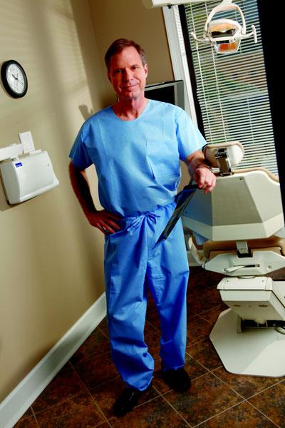 HALYARD HEALTH, INC Novaplus Scrub Shirts 69704 48 Each - MDL-K-C69704