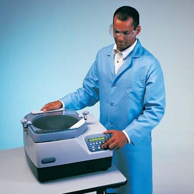 Labconco Dry RapidVap Vacuum Evaporation System with RS-232 Link, 115V, 50/60Hz - 7900010 - 1 Each