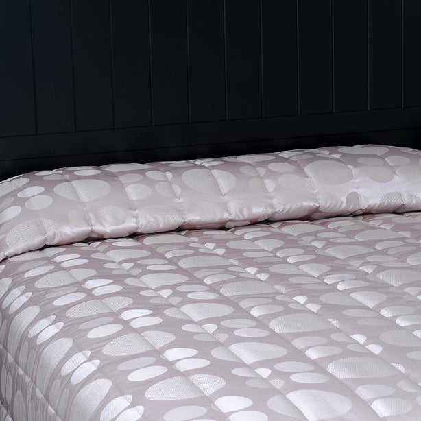 Hotel Boutique Collection Capped Quilts - MCDHB71X102C - 1 Each - MDL-MCDHB71X102C