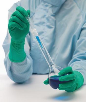Ansell Healthcare BioClean Emerald Nitrile Gloves BENS9.0 - 200.0 Pair