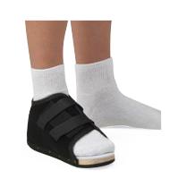DeRoyal Deluxe Wooden Post-Op Shoes - 2006-09 - 1 Each - MDL-QTX200609