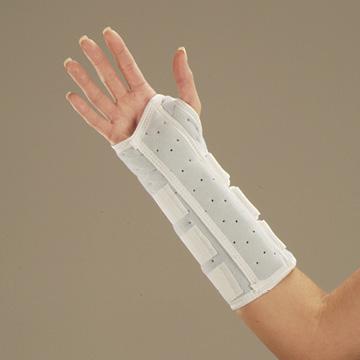 Deroyal DeRoyal Universal Foam Wrist and Forearm Splint BF5066-80 - 1.0 Each - MDL-QTXBF506680