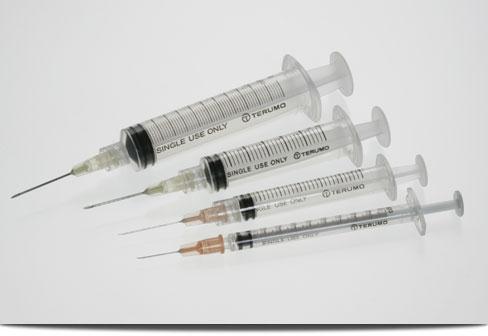 TERUMO MEDICAL CORPORATION 3 cc Hypodermic Syringe with Luer Lock SS-03L2038 1000 Each - MDL-TMOSS03L2038