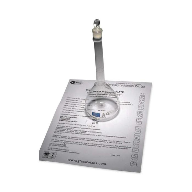 United Scientific Supplies, Inc. Class A Glass Volumetric Flasks with Stopper FG5639-250QR - 1.0 Each